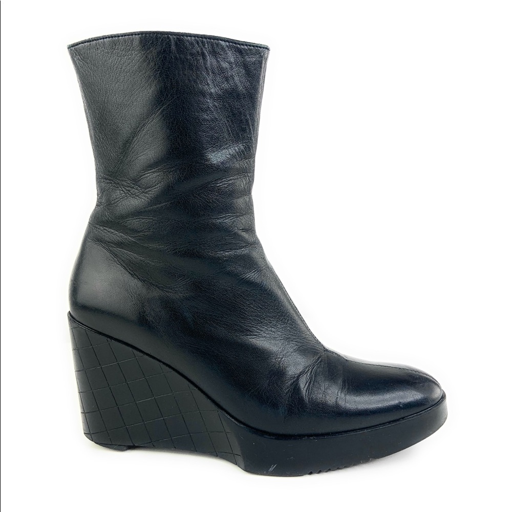 Robert Clergerie Black Leather Wedge Boots